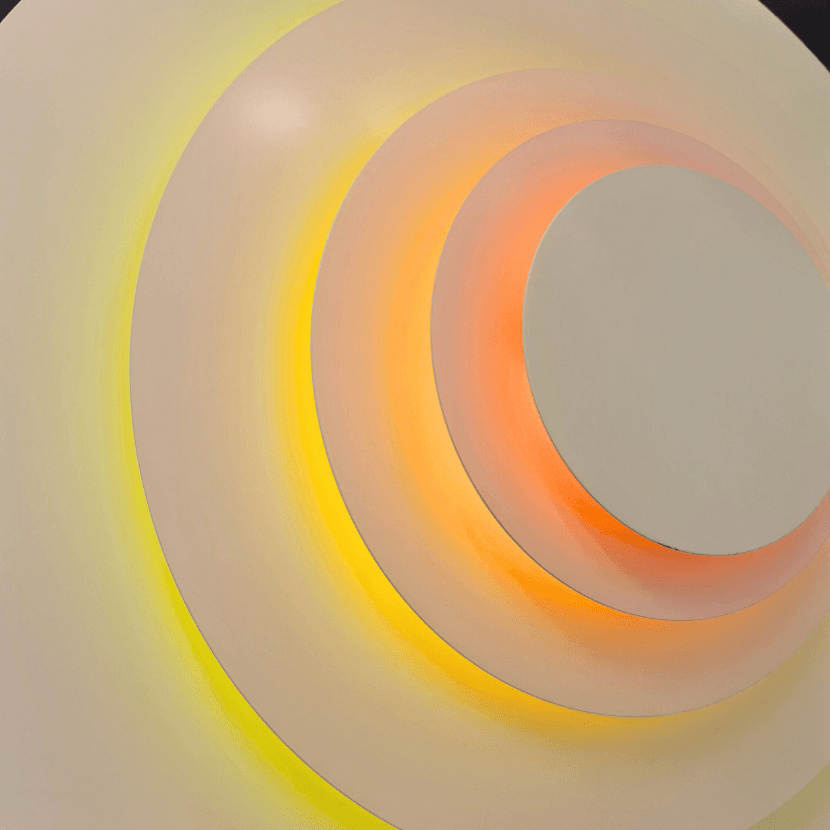 Aplique Concentric M Corona (lámpara de exposición)